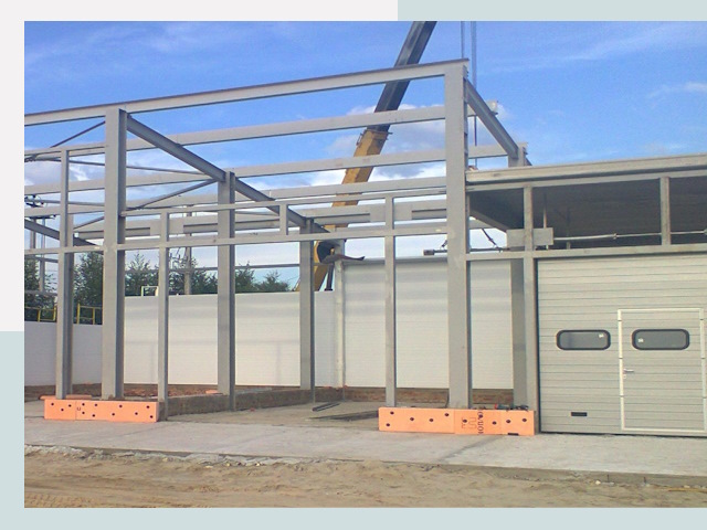 Строительство автосервисов от СтальСтрой-Твр по цене 652 руб.